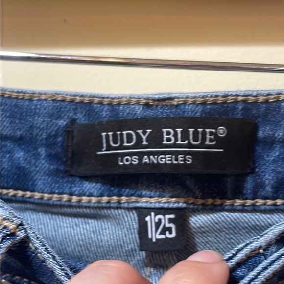 Women's Like New Judy Blue High Rise Skinny Fit Jeans - Picture 2 of 5